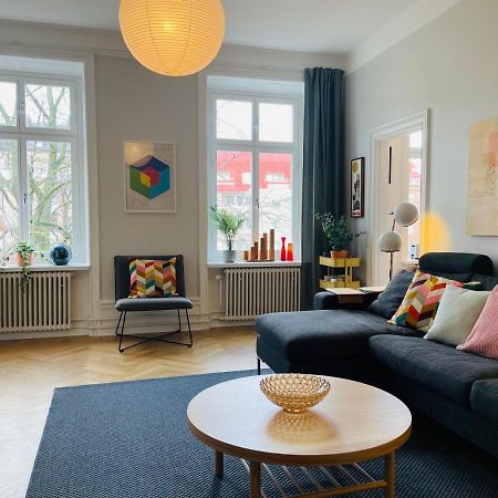 Cool And Light 2 Room Apartment In Sofo 스톡홀름 외부 사진